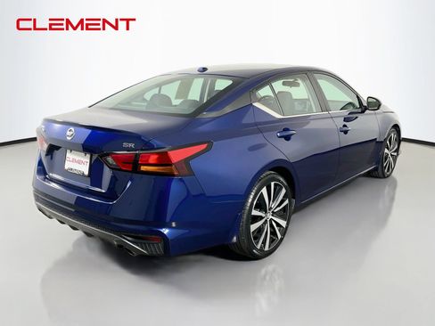 Used 2019 Nissan Altima 2.5 SR w/ SR Premium Package FWD image 7