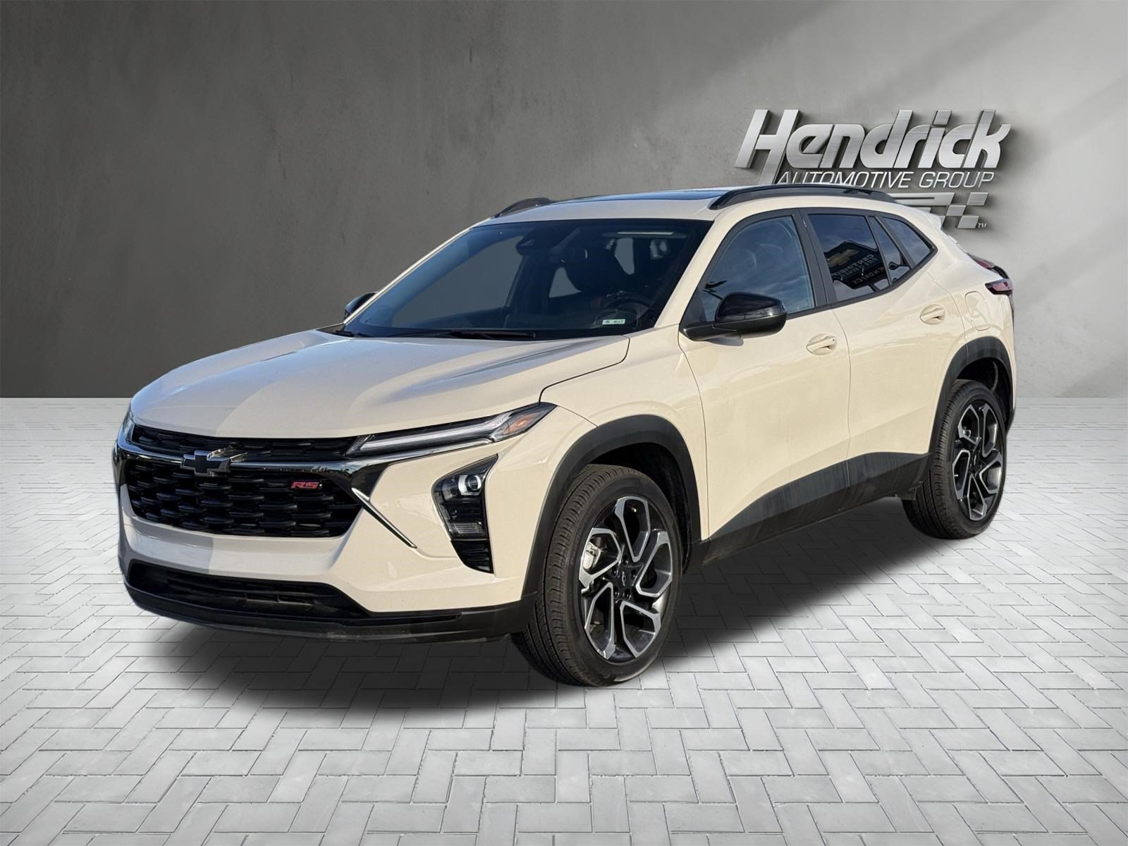 Used 2026 Chevrolet Trax RS w/ Sunroof Package FWD image 5