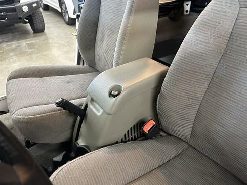 Used 2005 Jeep Wrangler Rubicon image 31