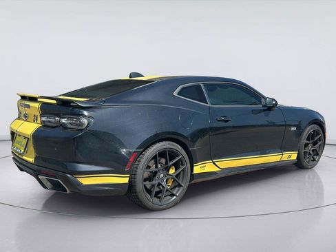Used 2020 Chevrolet Camaro SS RWD image 6