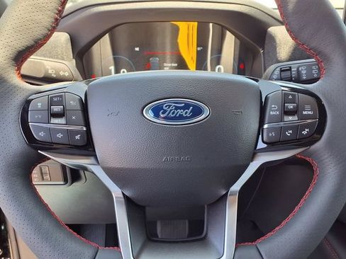New 2026 Ford Explorer ST-Line w/ ST-Line Street Pack RWD image 15