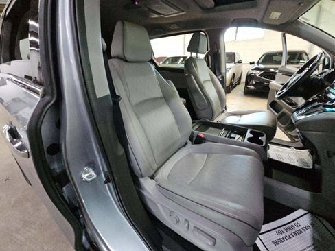 Used 2024 Honda Odyssey Elite image 13