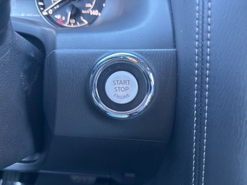 Used 2024 Nissan Armada Platinum w/ Captain's Chairs Package image 25