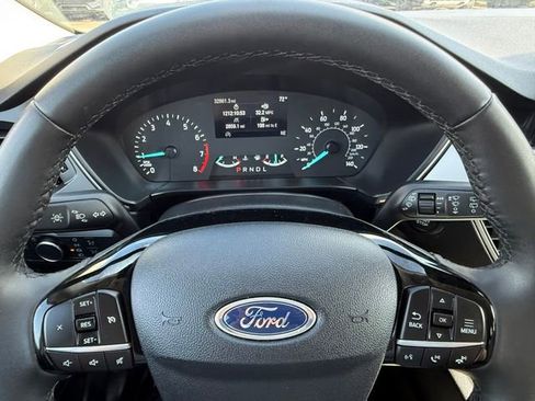 Used 2022 Ford Escape SE w/ Convenience Package image 18