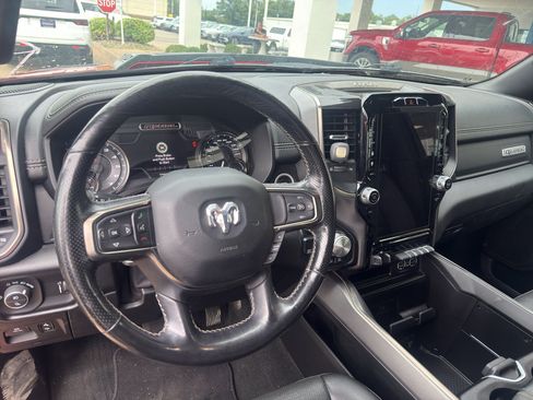 Used 2020 RAM 1500 Rebel AWD/4WD image 11