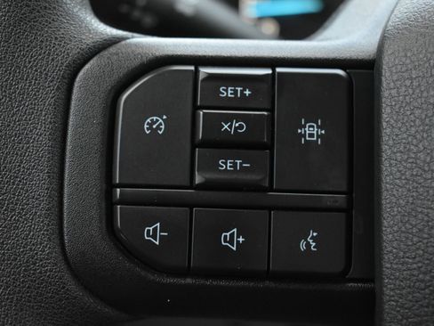 Used 2022 Ford F150 XLT w/ XTR Package AWD/4WD image 19