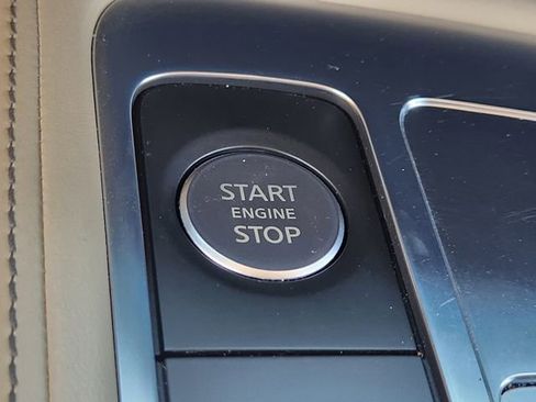 Used 2023 INFINITI QX60 Luxe w/ Vision Package image 15