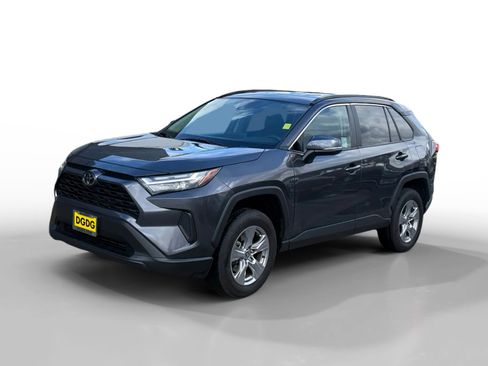 Used 2024 Toyota RAV4 XLE image 1