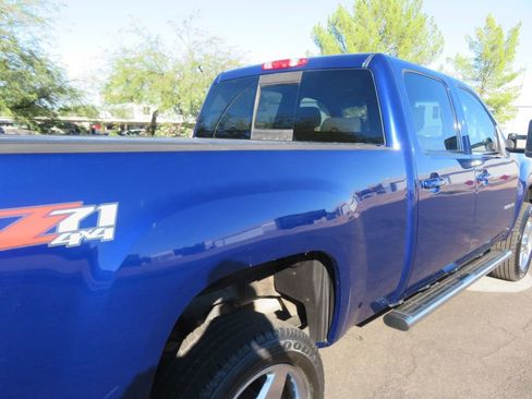 Used 2013 GMC Sierra 2500 SLT w/ SLT Convenience Package image 10
