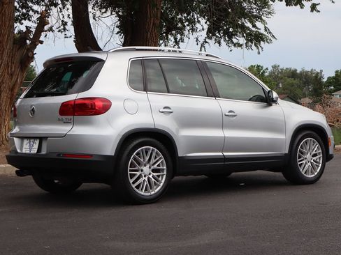 Used 2014 Volkswagen Tiguan SEL AWD/4WD image 5