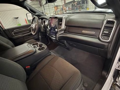 Used 2025 RAM 2500 Big Horn AWD/4WD image 24