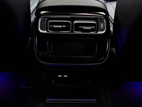 Used 2022 Mercedes-Benz S 500 4MATIC w/ AMG Line Package image 24