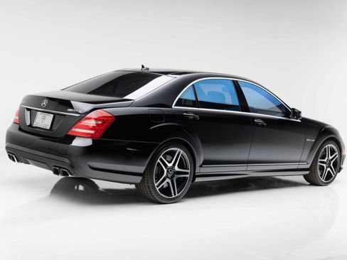 Used 2012 Mercedes-Benz S 63 AMG image 11