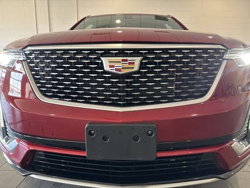 Certified 2024 Cadillac XT6 Premium Luxury AWD/4WD image 9