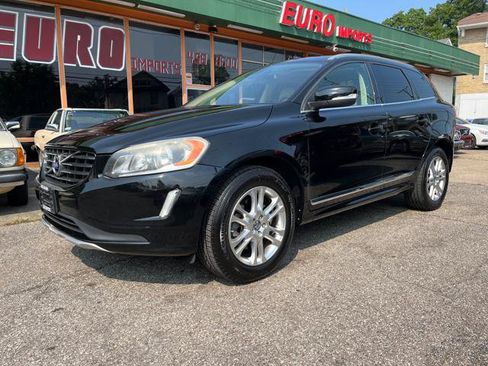 Used 2014 Volvo XC60 3.2 w/ Protection Package FWD image 1