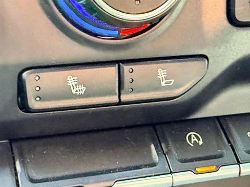 Used 2021 Chevrolet Silverado 1500 RST w/ Bed Protection Package image 35