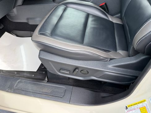 Certified 2025 Ford Bronco Outer Banks image 18