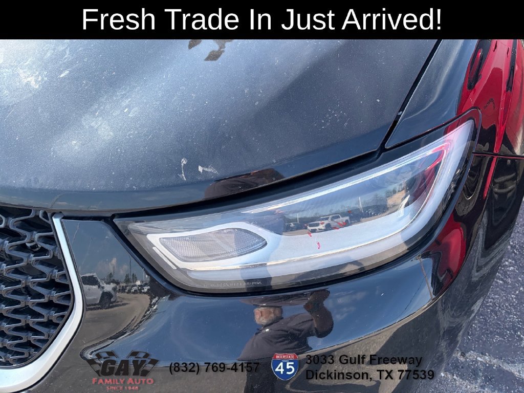 Used 2021 Chrysler Pacifica Pinnacle FWD image 4