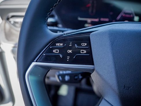 New 2025 Audi Q5 Premium Plus image 15