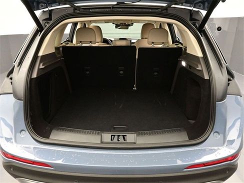 Used 2024 Lincoln Corsair FWD w/ Equipment Group 101A image 16