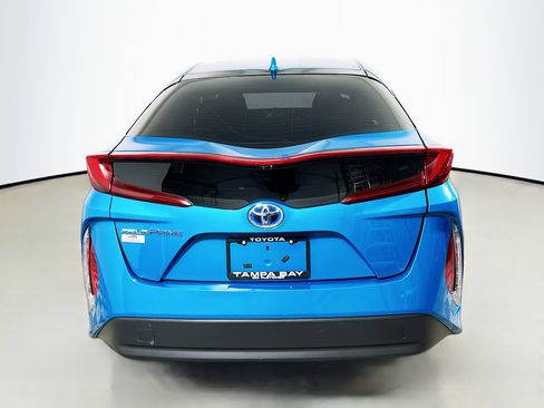 Used 2021 Toyota Prius Prime LE image 6