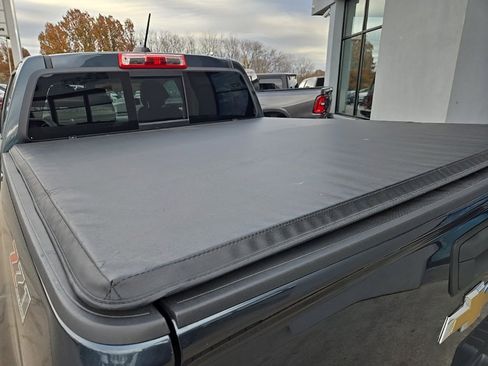 Used 2020 Chevrolet Colorado Z71 image 29