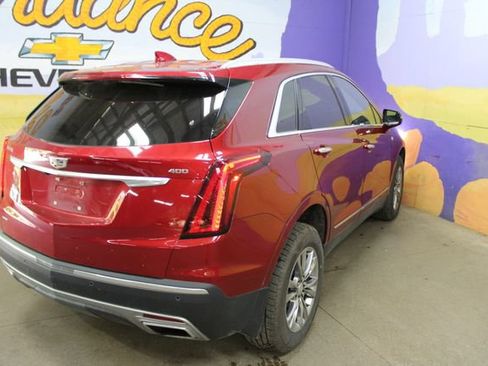 Used 2021 Cadillac XT5 Premium Luxury AWD/4WD image 8