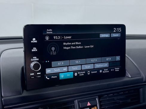 Used 2025 Honda Pilot TrailSport image 29