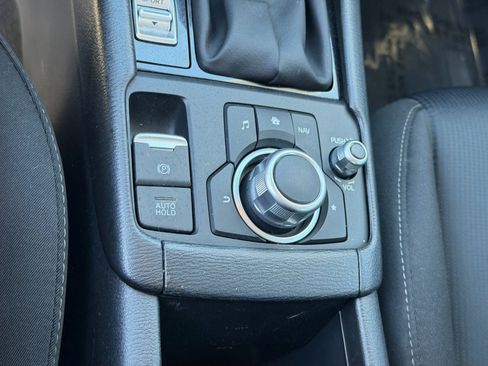 Used 2021 MAZDA CX-3 Sport image 32