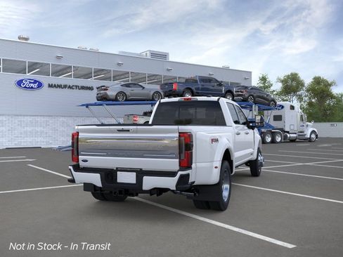 New 2026 Ford F450 Platinum w/ Platinum Plus Package AWD/4WD image 8