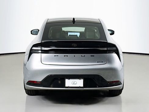 Used 2026 Toyota Prius Plug-In Hybrid w/ Limited Premium Package image 6