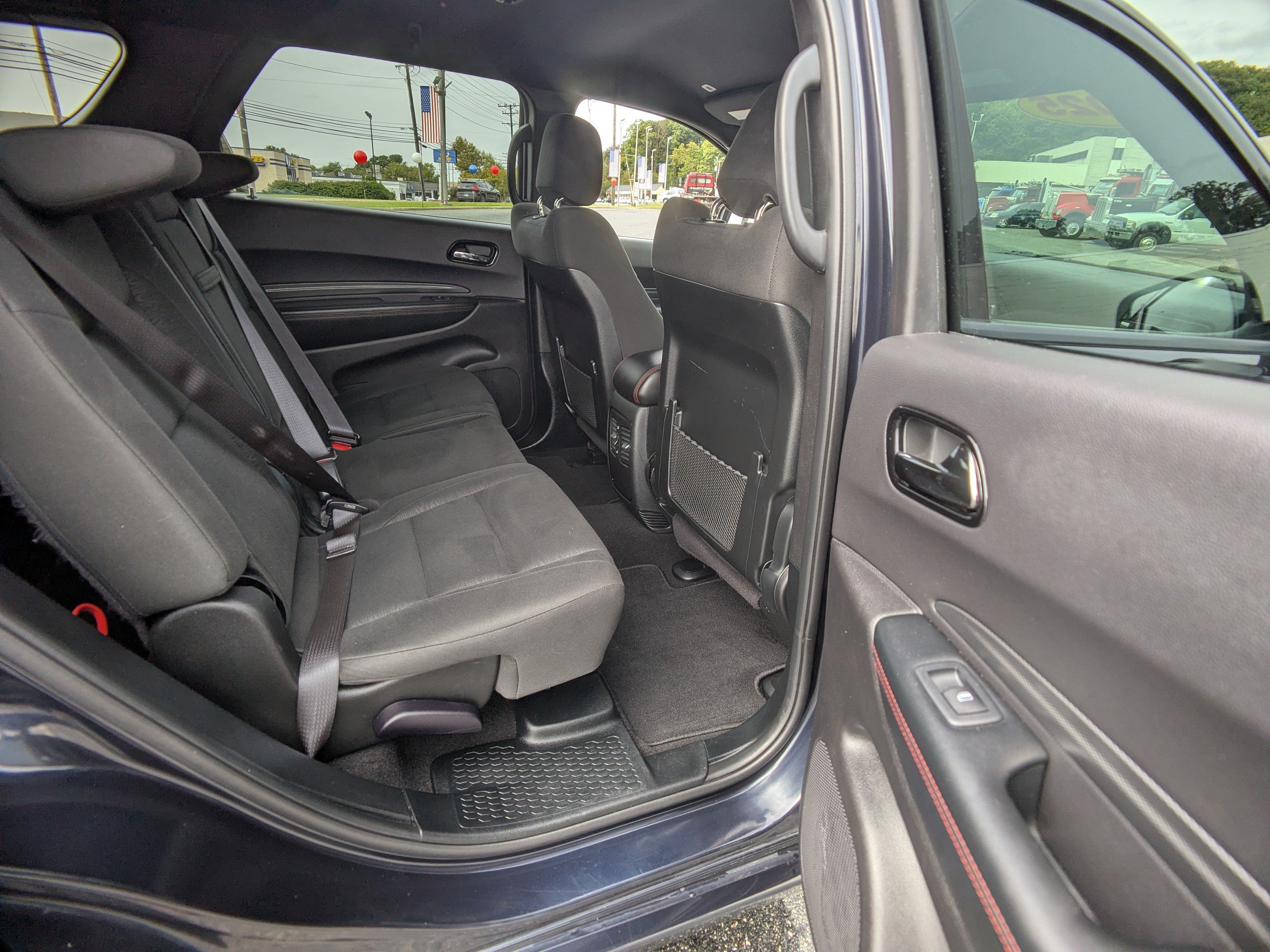 Used 2025 Dodge Durango GT AWD/4WD image 13