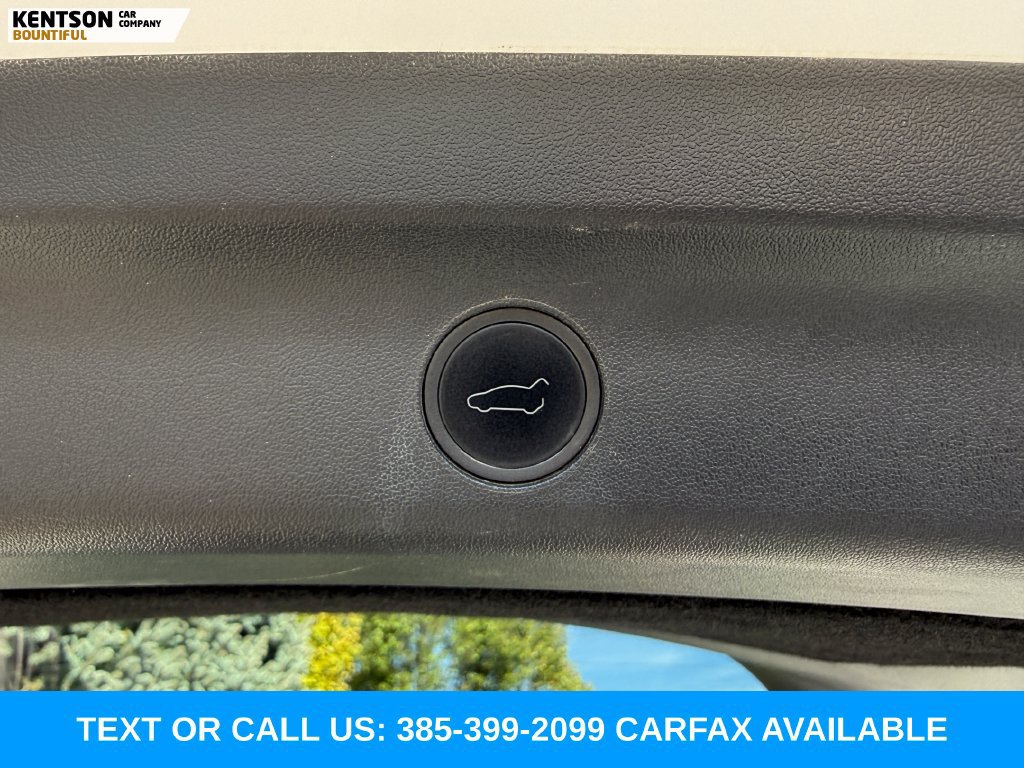 Used 2024 Tesla Model Y Long Range AWD/4WD image 34