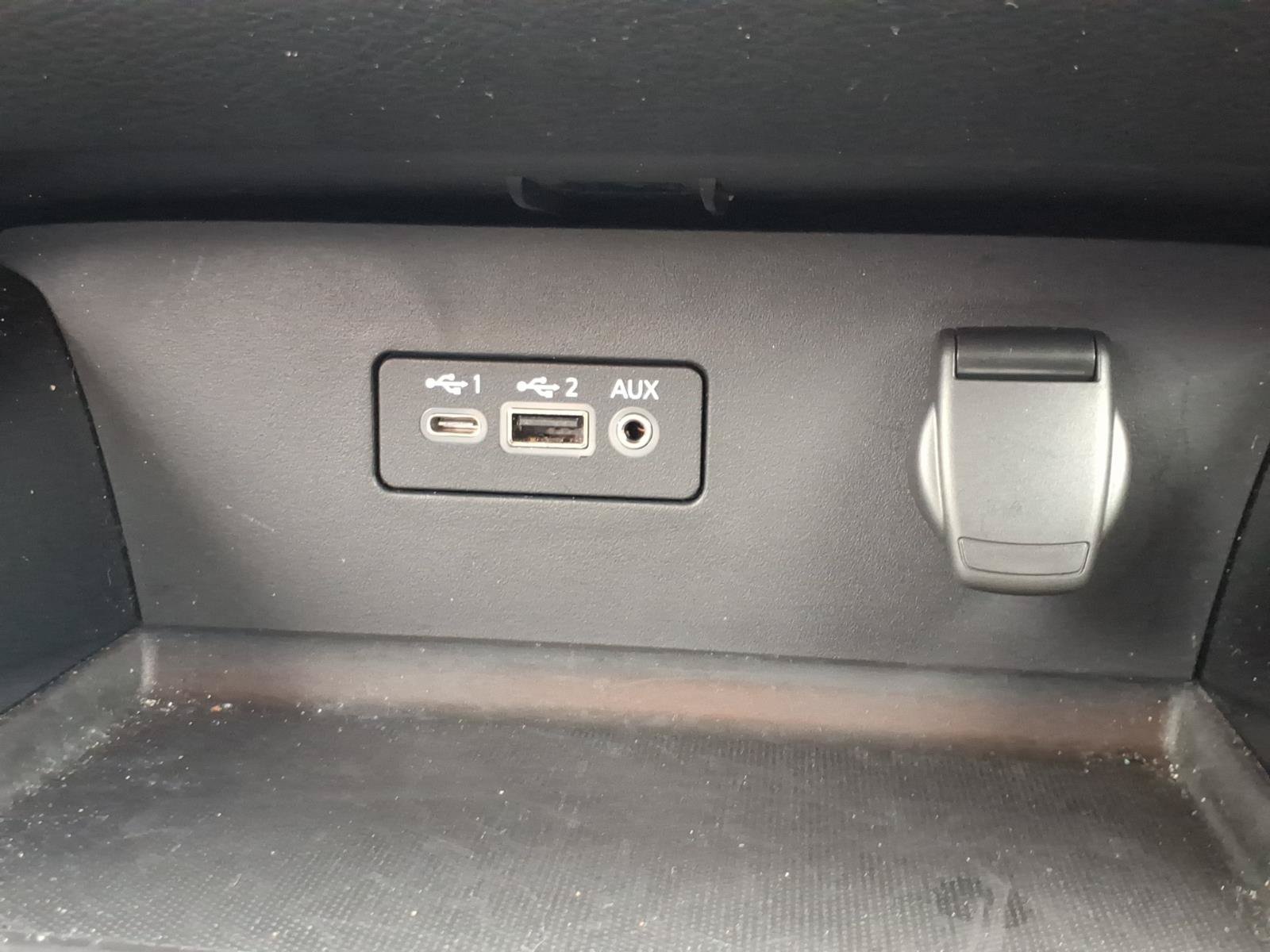 Used 2023 Nissan Altima 2.5 SR FWD image 19