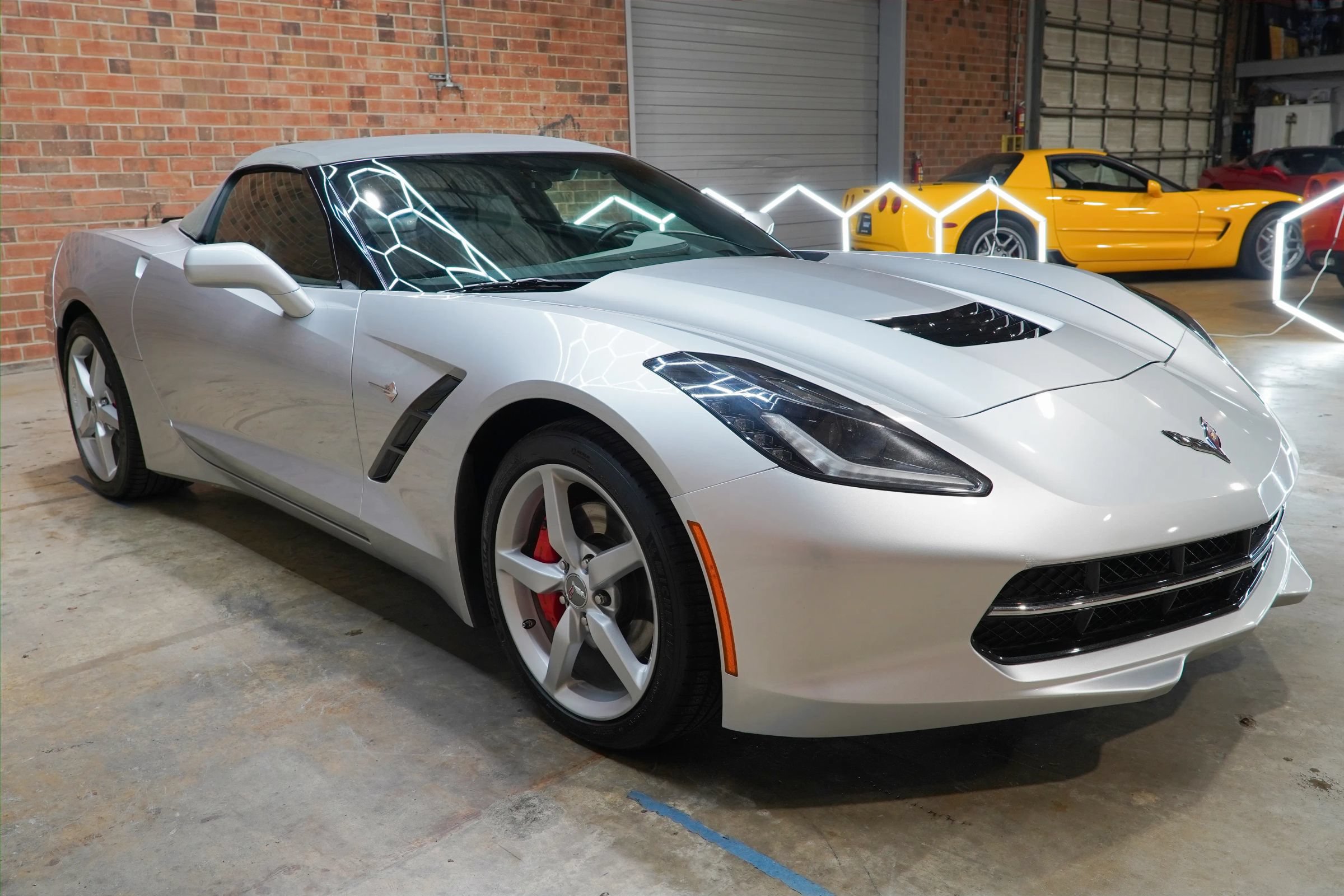 Used 2014 Chevrolet Corvette Stingray Convertible w/ 3LT Preferred Equipment Group RWD image 22