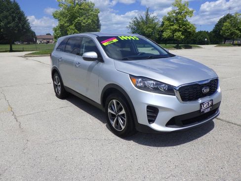 Used 2020 Kia Sorento AWD V6 image 5