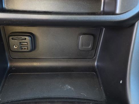 Used 2021 GMC Canyon Elevation w/ Driver Alert Package image 25