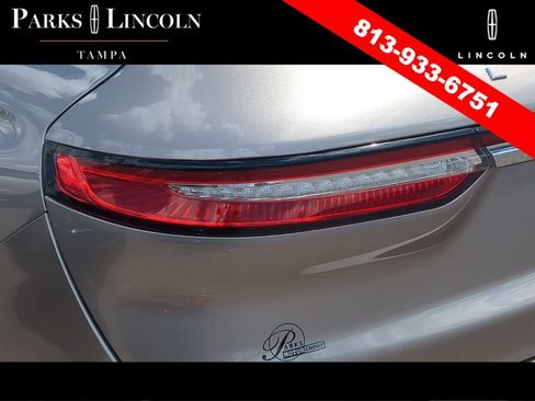 Certified 2020 Lincoln Corsair FWD w/ Rear Removable Package Tray image 7
