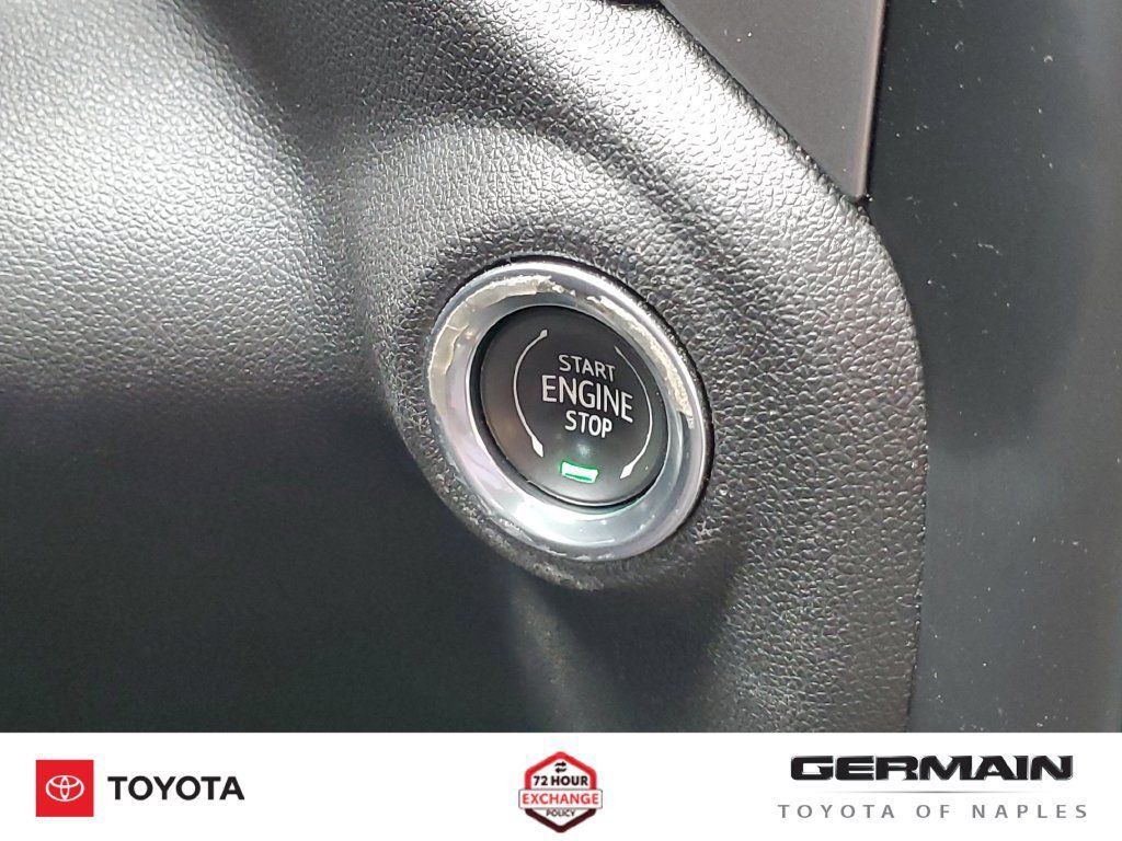 Used 2023 Chevrolet Silverado 1500 Custom RWD image 33