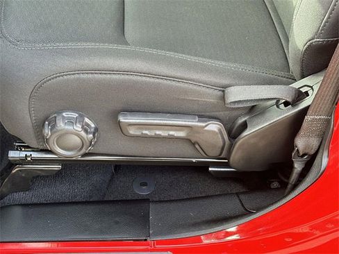 Used 2021 Jeep Gladiator Sport image 32