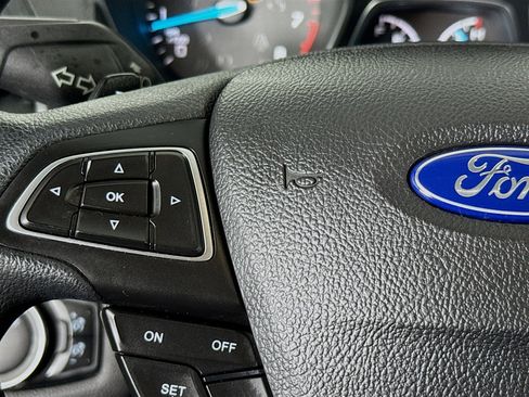 Used 2017 Ford Escape SE w/ Equipment Group 201A image 13