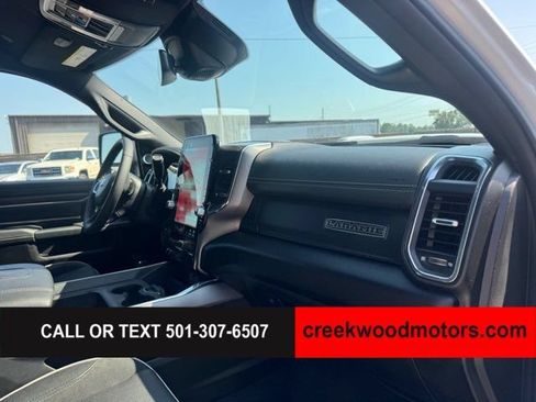 Used 2025 RAM 2500 Laramie AWD/4WD image 10