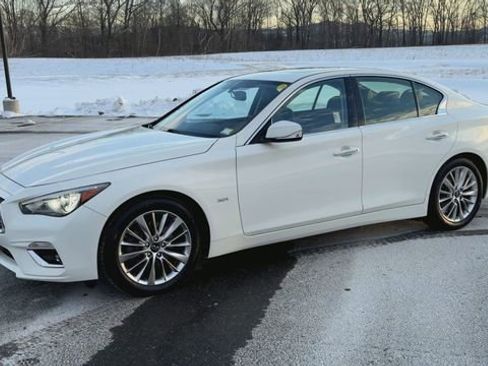 Used 2020 INFINITI Q50 Luxe image 4