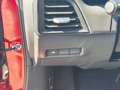 New 2027 Nissan Sentra SV w/ Floor Mat Package FWD image 23