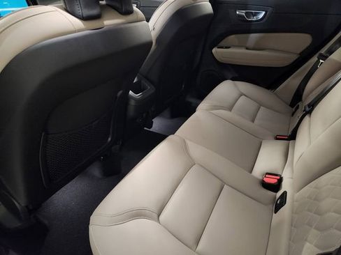 New 2026 Volvo XC60 B5 Plus w/ Protection Package Premier image 30