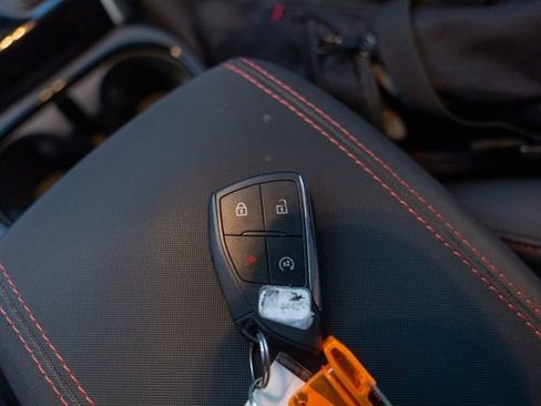 Used 2023 Chevrolet Colorado Z71 w/ Advanced Trailering Package image 30