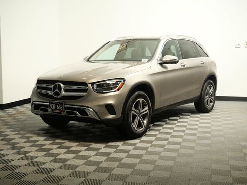 Used 2022 Mercedes-Benz GLC 300 GLC 300 image 3