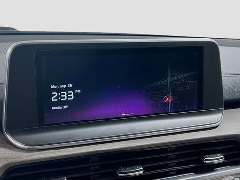 Certified 2022 Kia Telluride EX w/ EX Premium Package image 15
