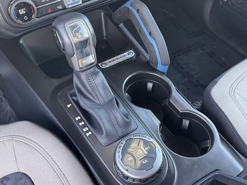 Certified 2023 Ford Bronco Wildtrak image 25