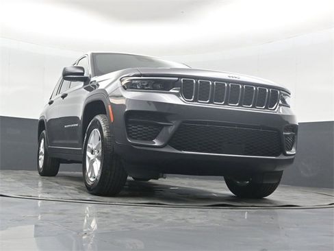New 2025 Jeep Grand Cherokee Laredo X image 45
